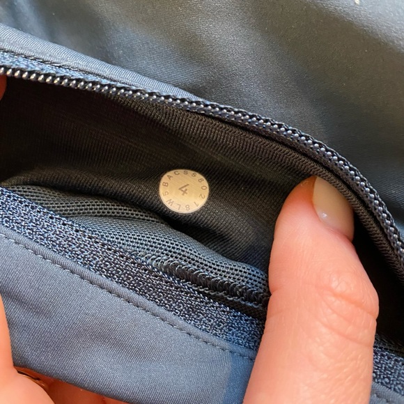 lululemon leggings with mesh - Picture 3 of 4